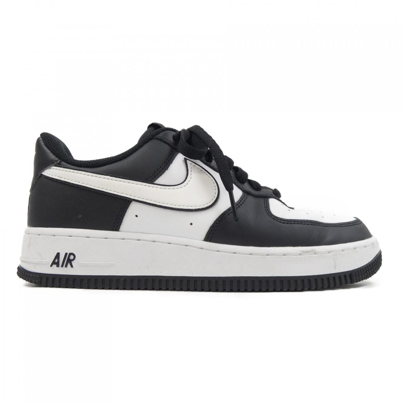 ナイキ NIKE スニーカー