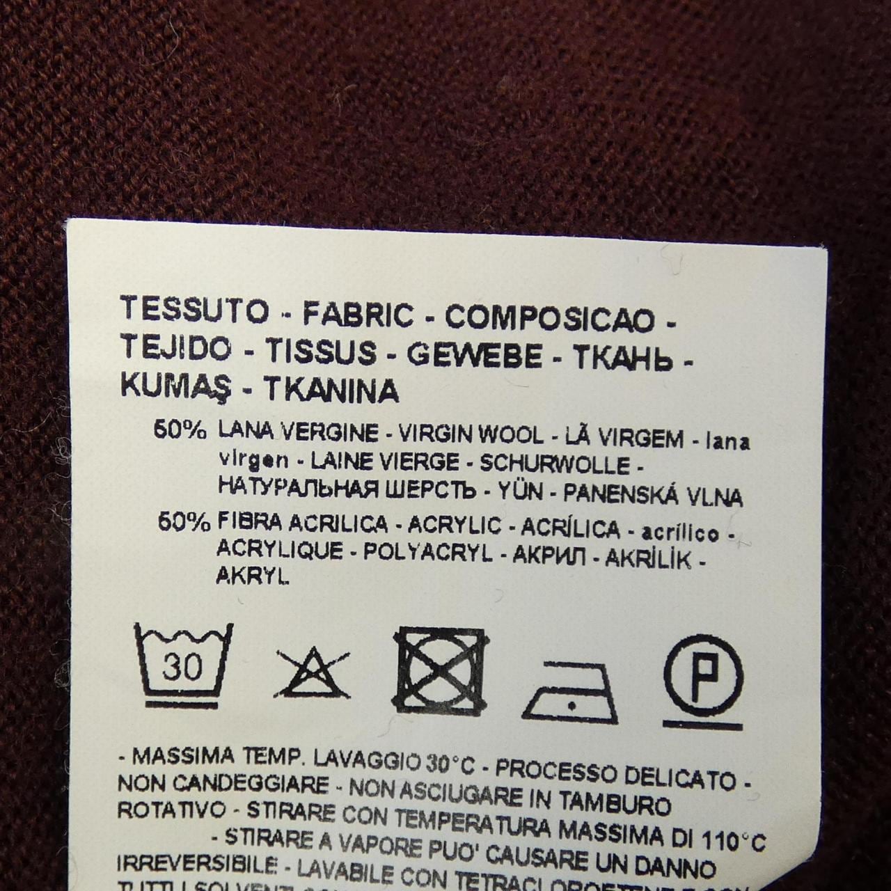EMPORIO ARMANI安普里奥·阿玛尼针织品