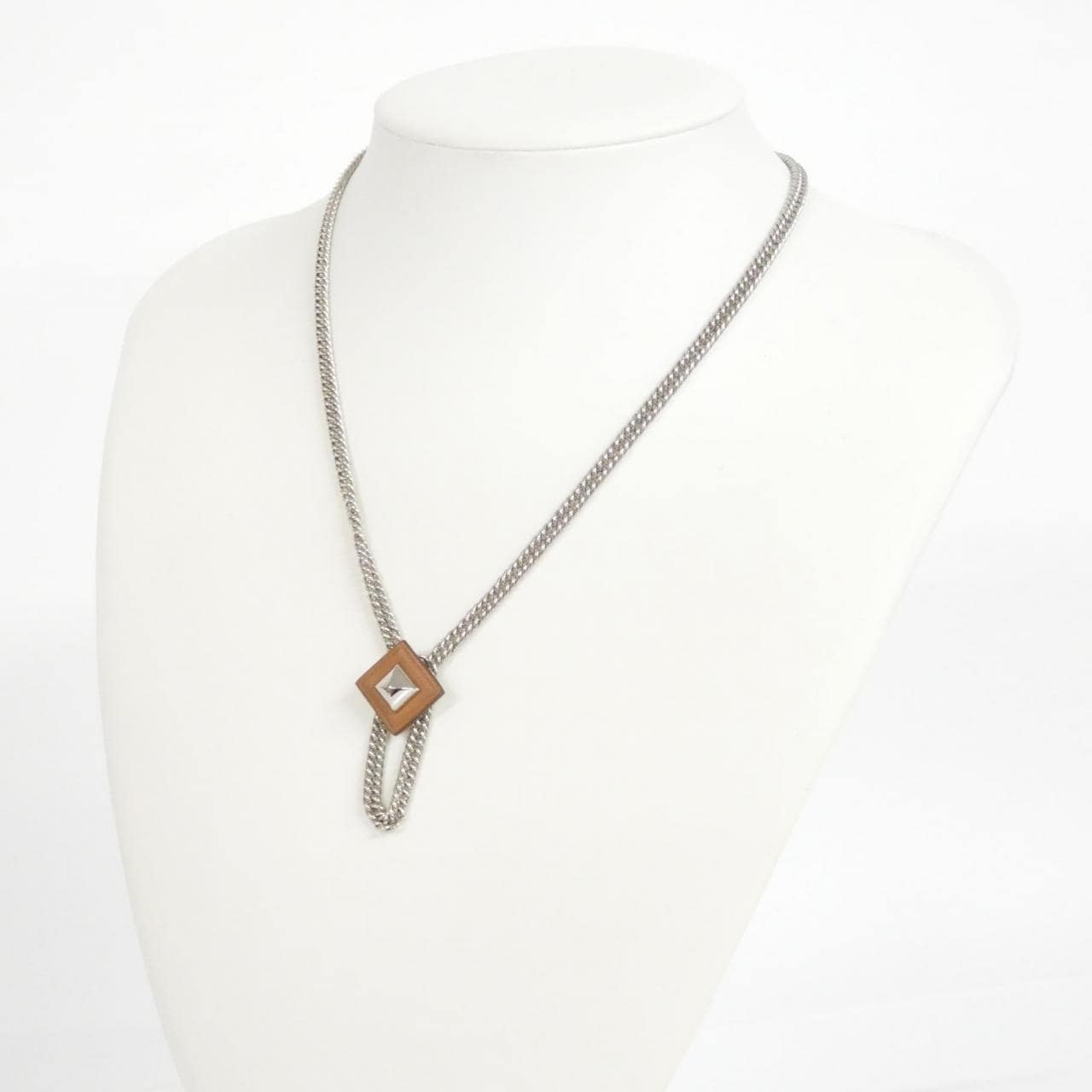 エルメス グルメット エケストル PM 081890CK ネックレス
