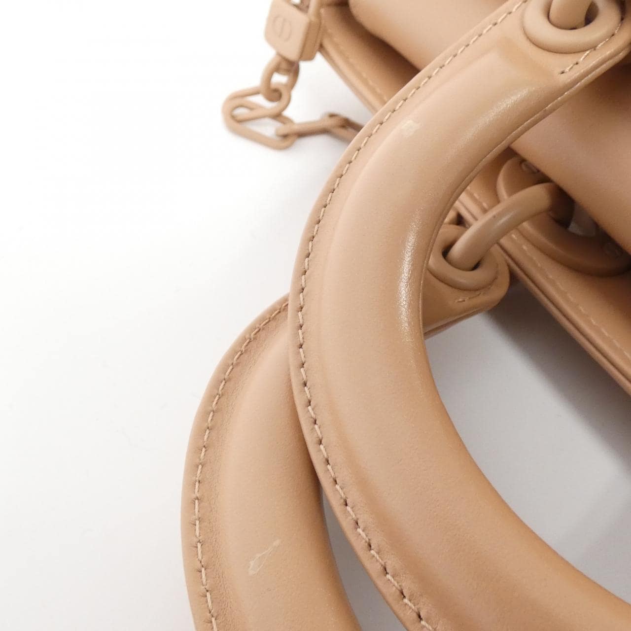 Christian DIOR Lady D Joy 中号 M0540INEA 包