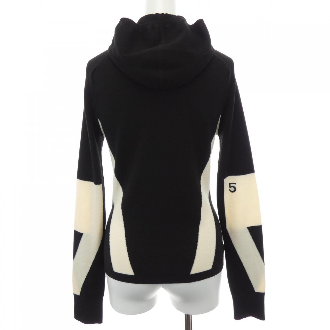 シャネル CHANEL LOOK6 P77802K11277 パーカー