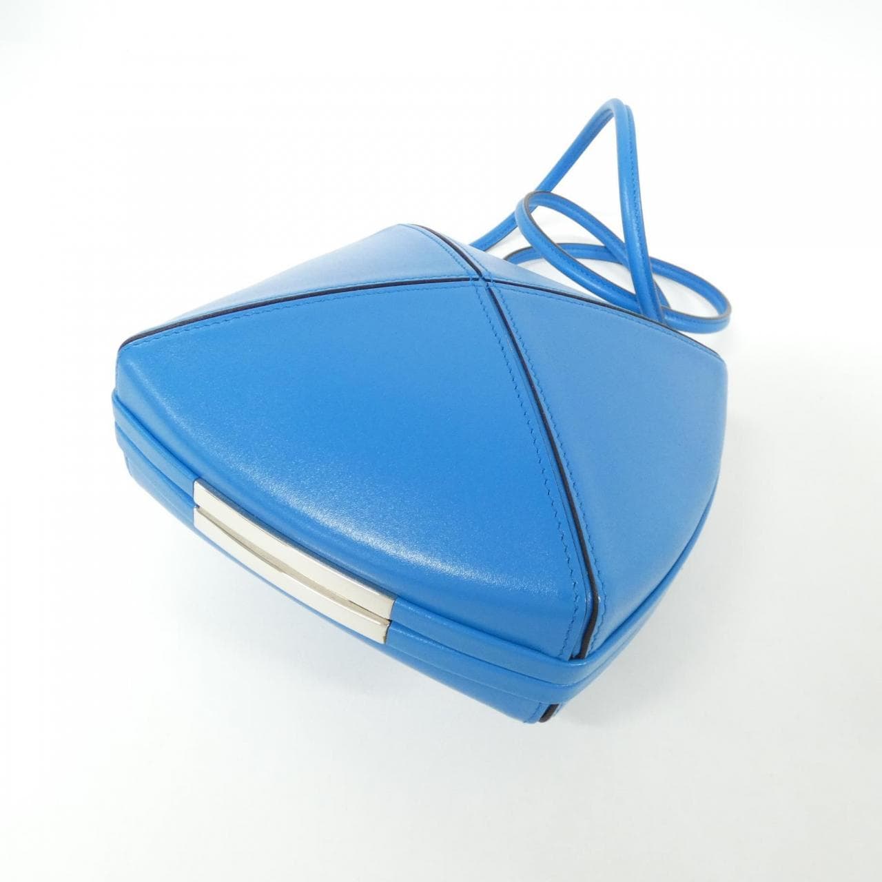 エルメス クルー メドール 076179CK ショルダーバッグ