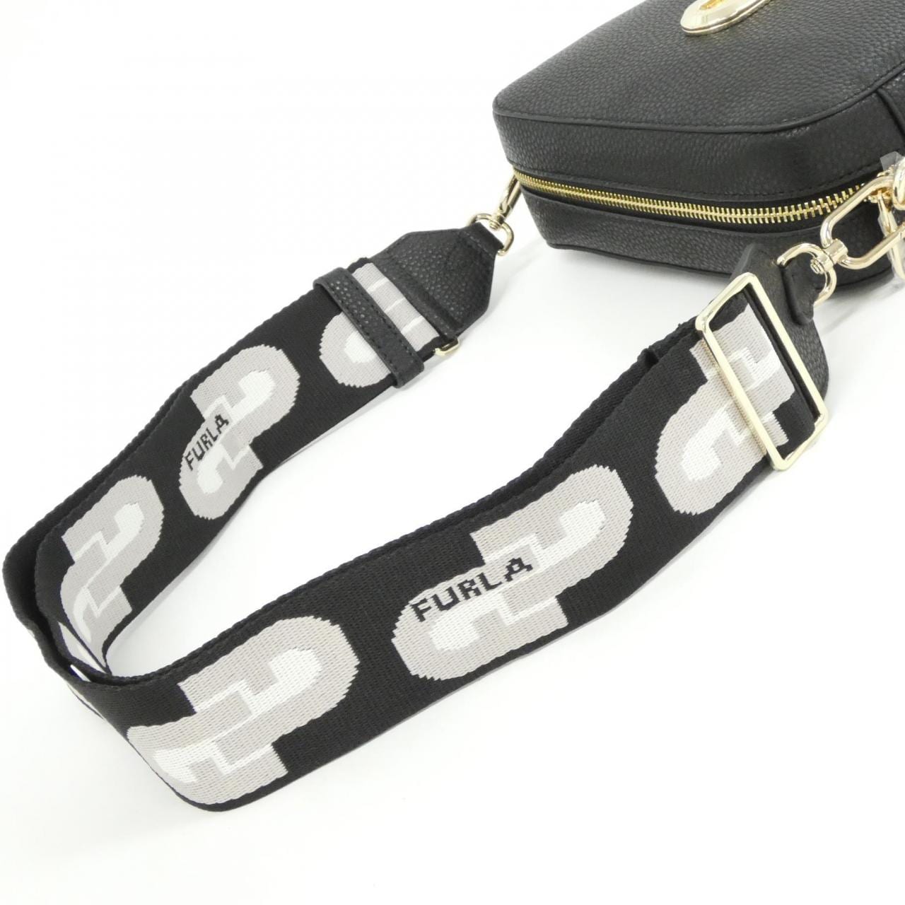 【新品】フルラ GARDENIA WB01662 ショルダーバッグ