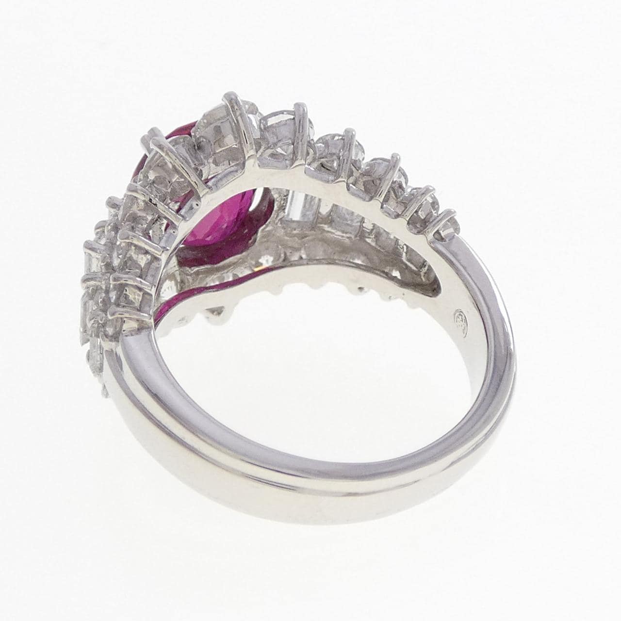 PT900 ルビー リング 2.46CT タイ産