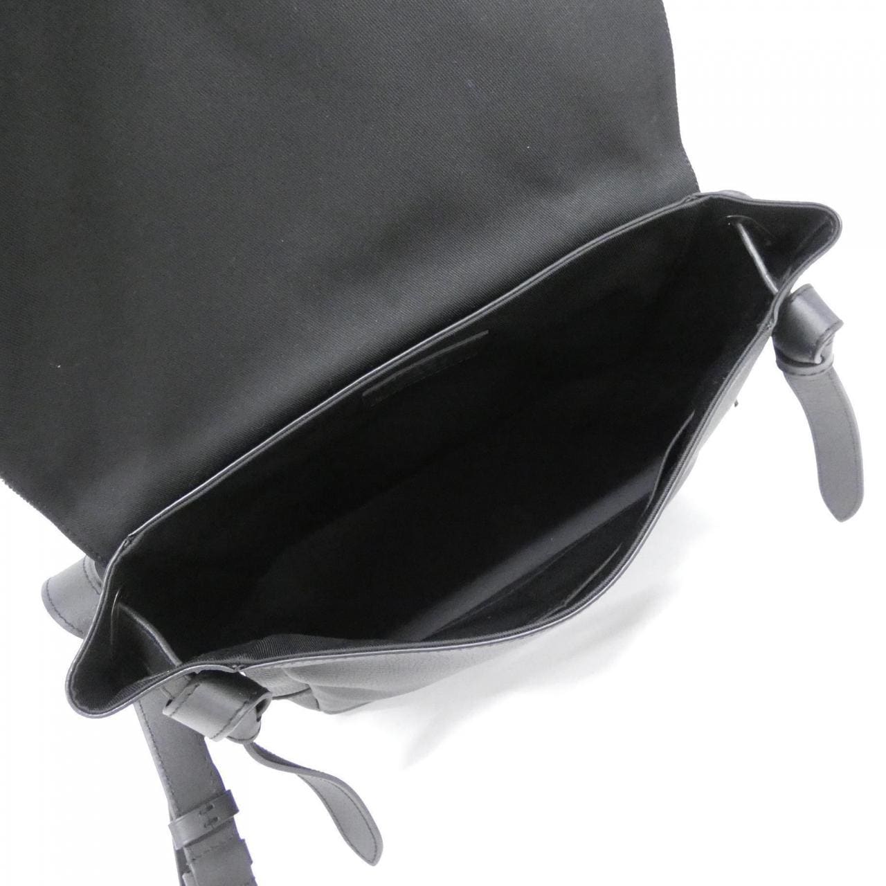 ルイヴィトン モノグラム ドリップ ブサス トーキョー M45971 ショルダーバッグ