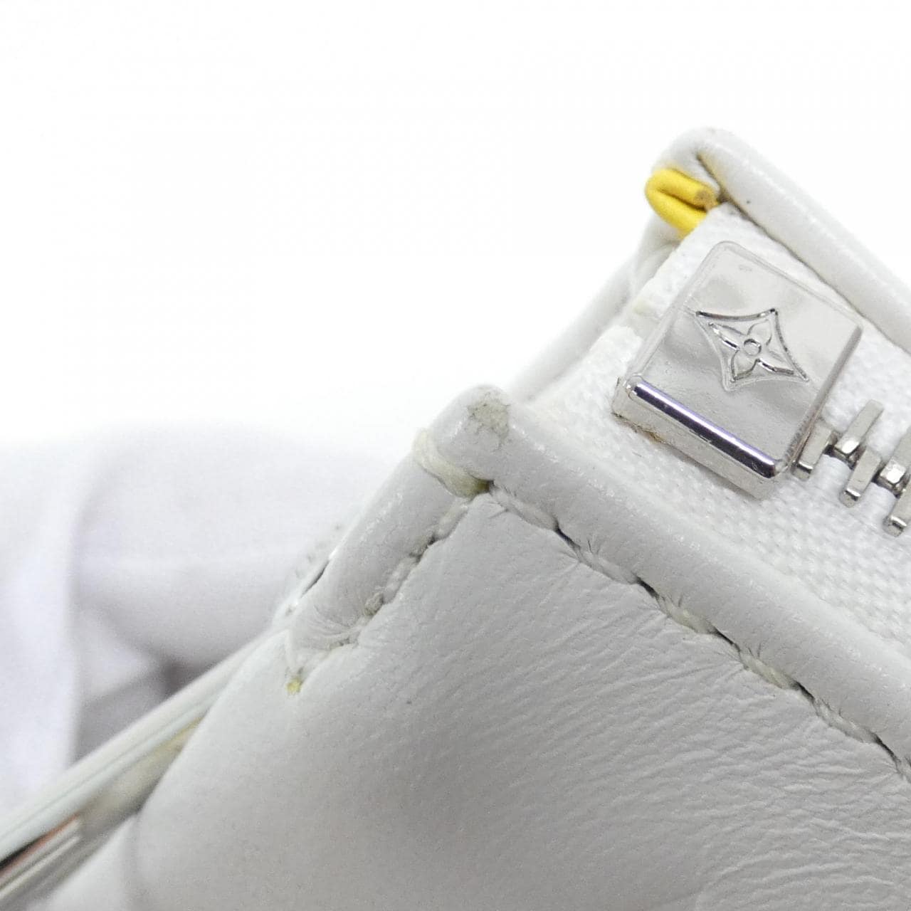 ルイヴィトン モノグラム(LV X YK) クッサン PM M21619 ショルダーバッグ