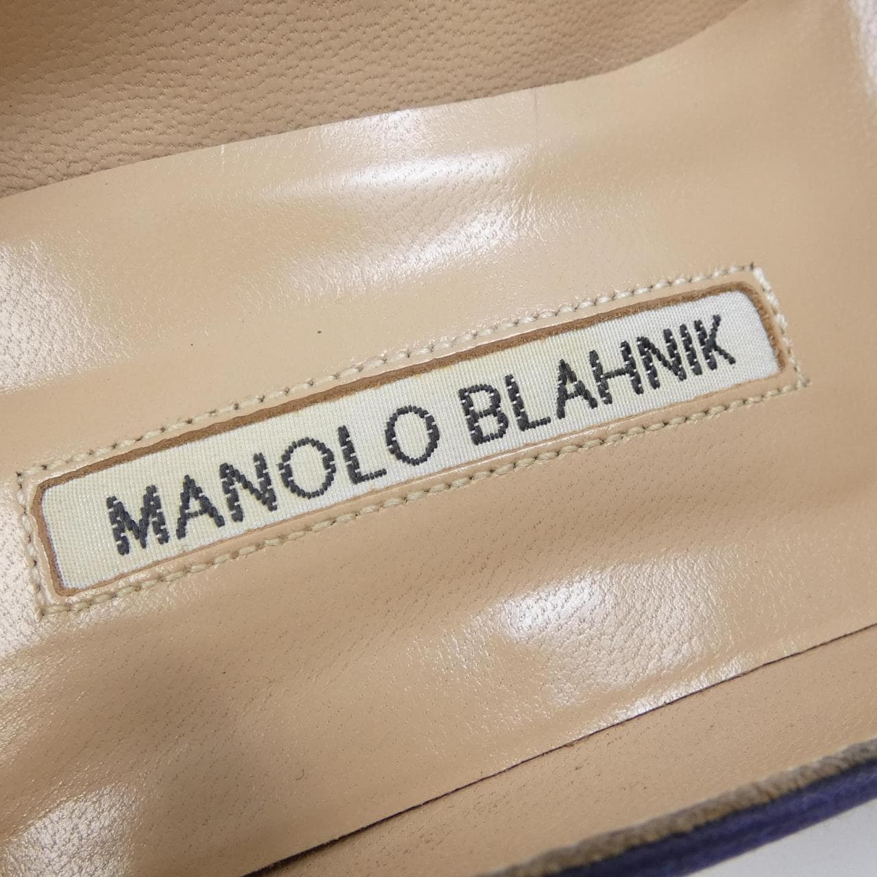 マノロブラニク MANOLO BLAHNIK パンプス