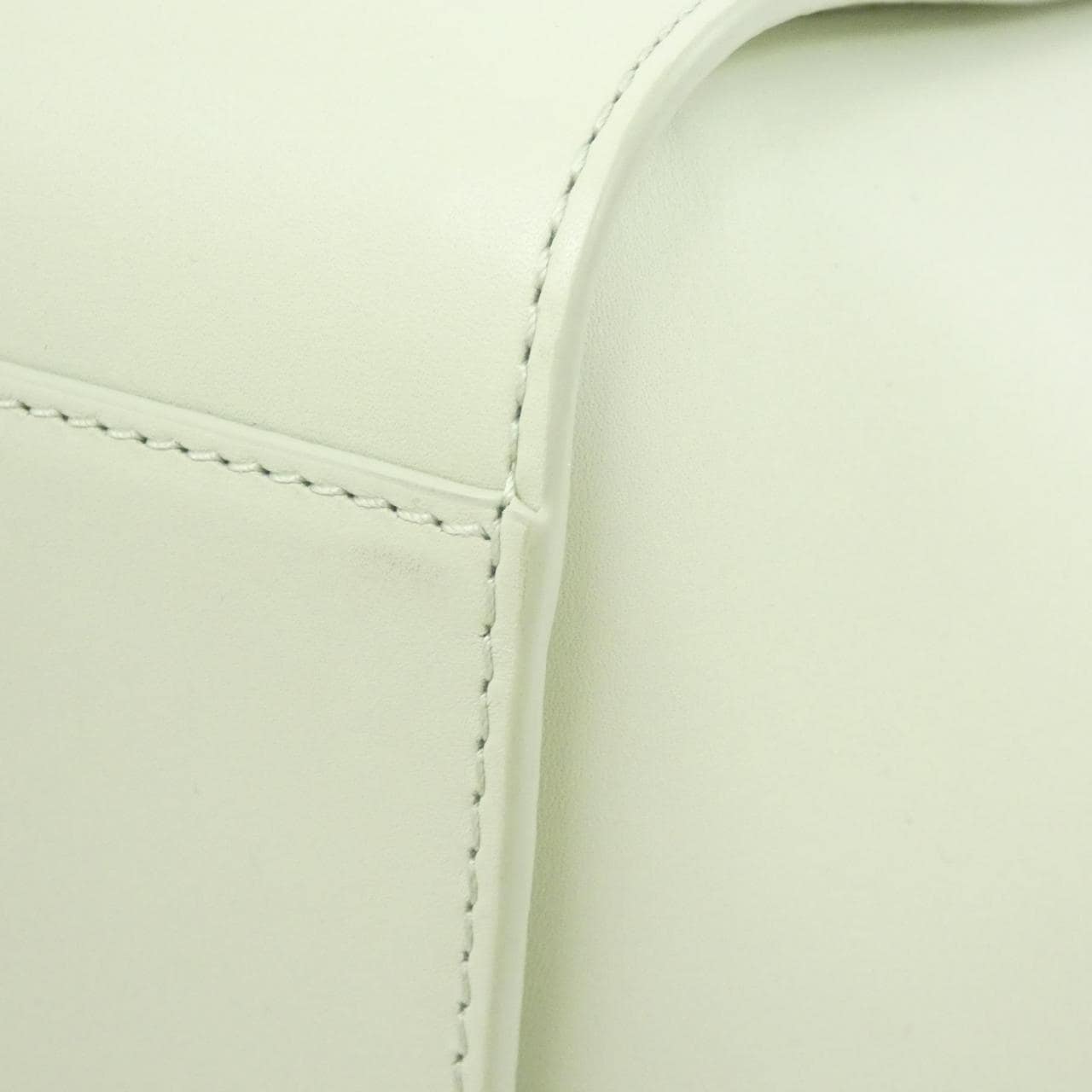 ロエベ ハンモック コンパクト A538H13X26 ショルダーバッグ