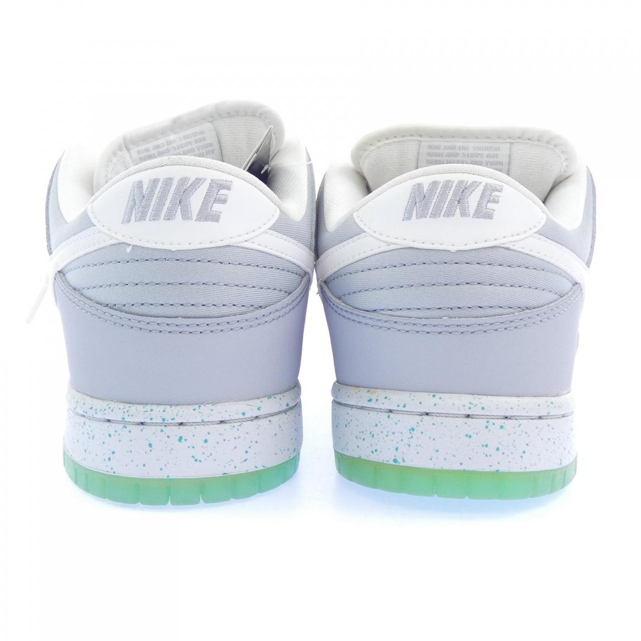 ナイキ NIKE 313170-022 スニーカー