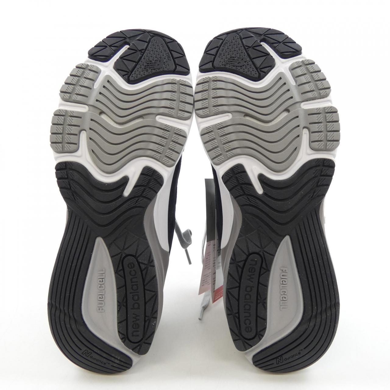 新百伦NEW BALANCE运动鞋