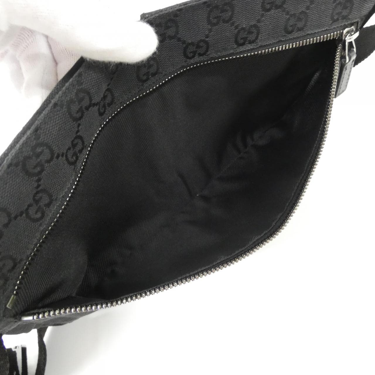 Gucci 28566腰包