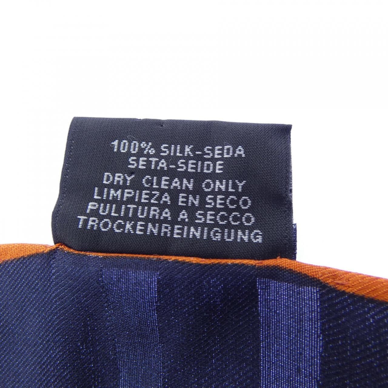 エルメス HERMES ECHAPPE MARINE H693692T STOLE