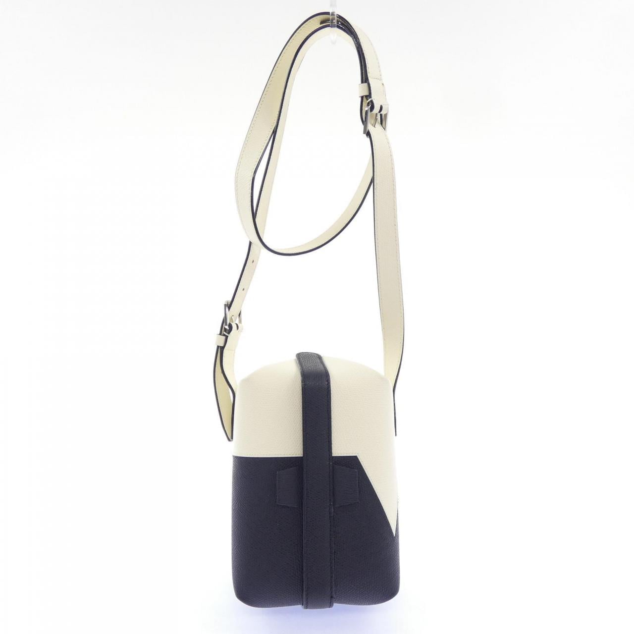 ヴァレクストラ VALEXTRA トリックトラック　クロスボディ WBSR0024361RL99 BAG