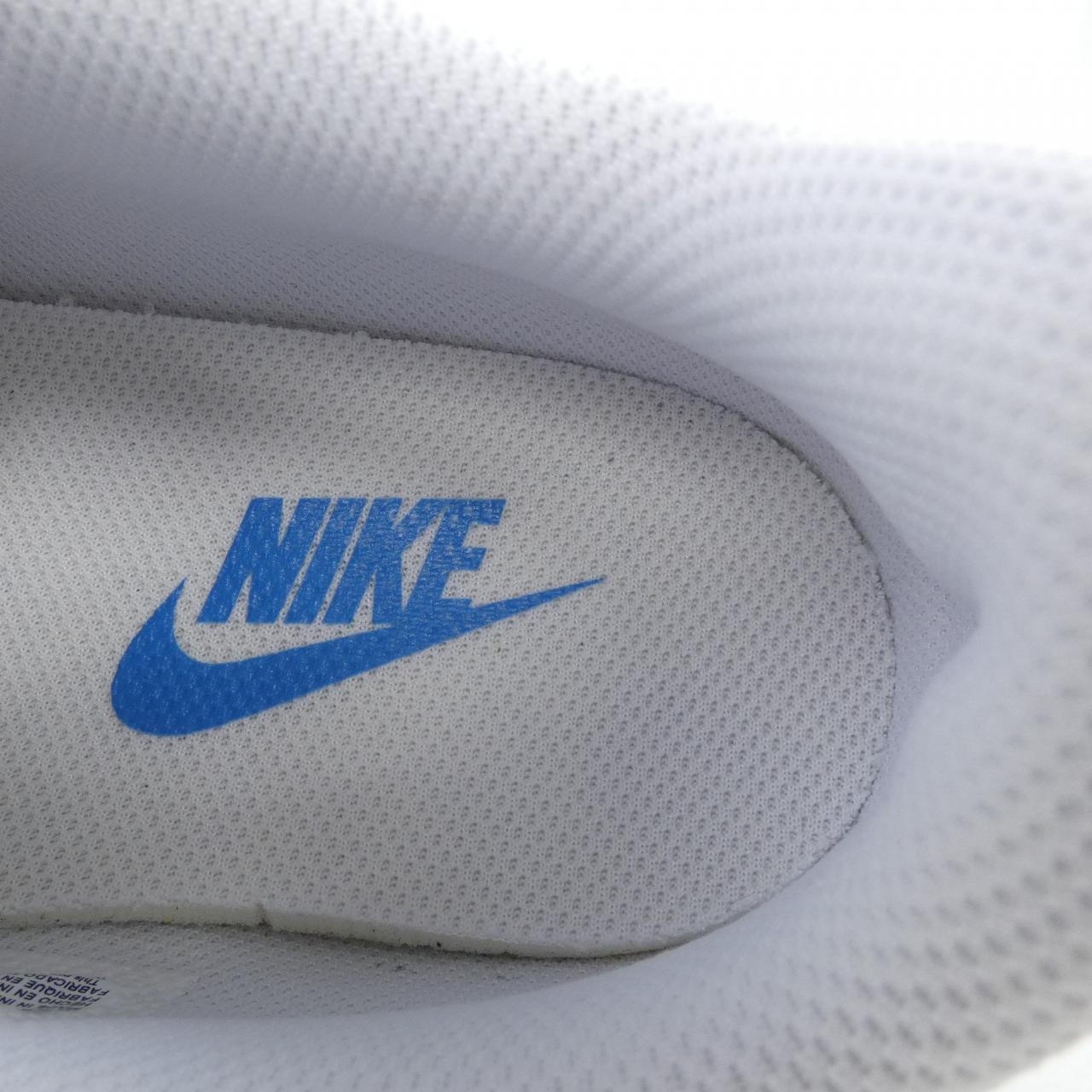 ナイキ NIKE DM4044-100 スニーカー