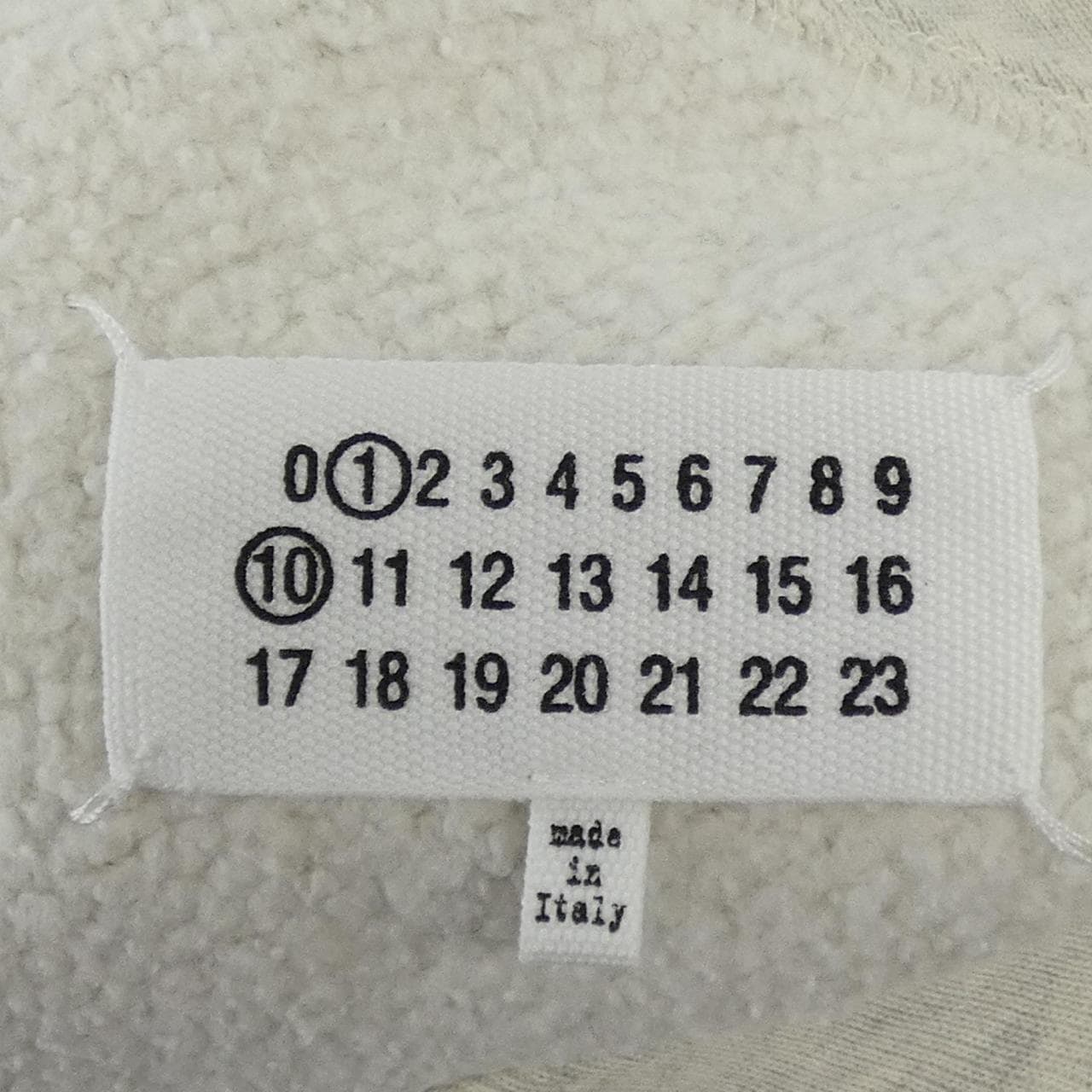 メゾンマルジェラ Maison Margiela S51GU0130 UNISEX スウェット