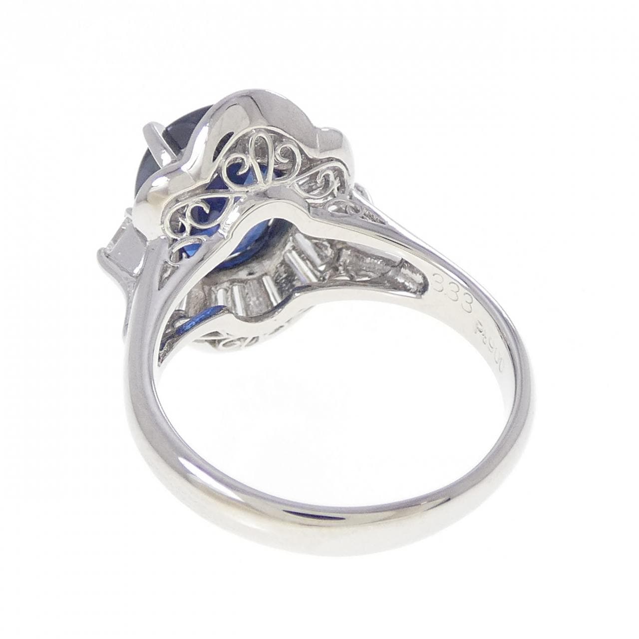 PT900 サファイヤ リング 3.33CT