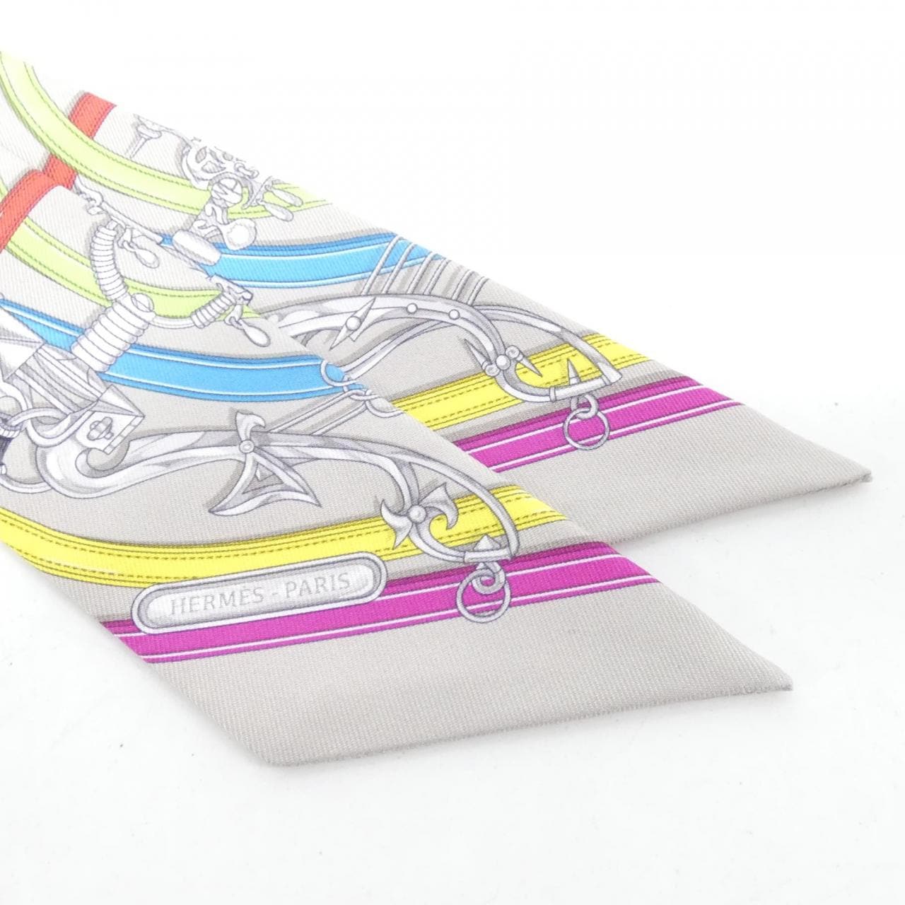 【未使用品】エルメス HARNAIS LEGENDIRE ツイリー 064299S スカーフ