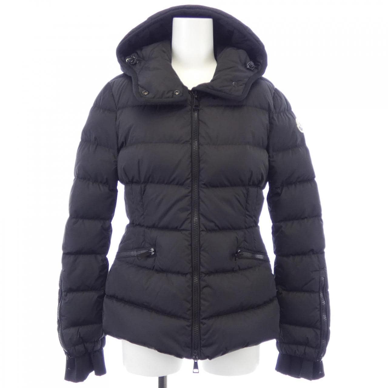 MONCLER BETULA down jacket
