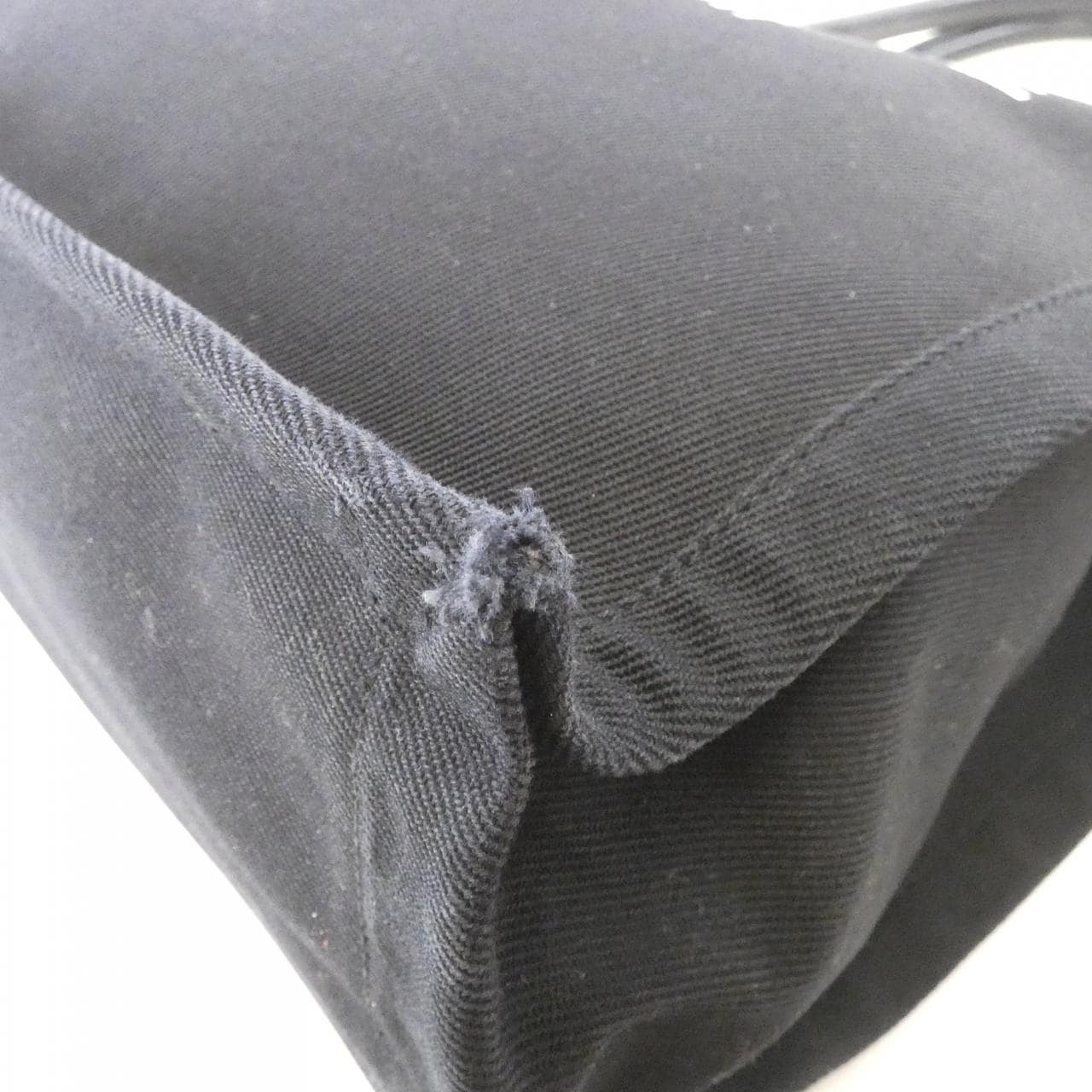 サンローラン ノース サウス リヴ ゴーシュ 632539 96N9E バッグ