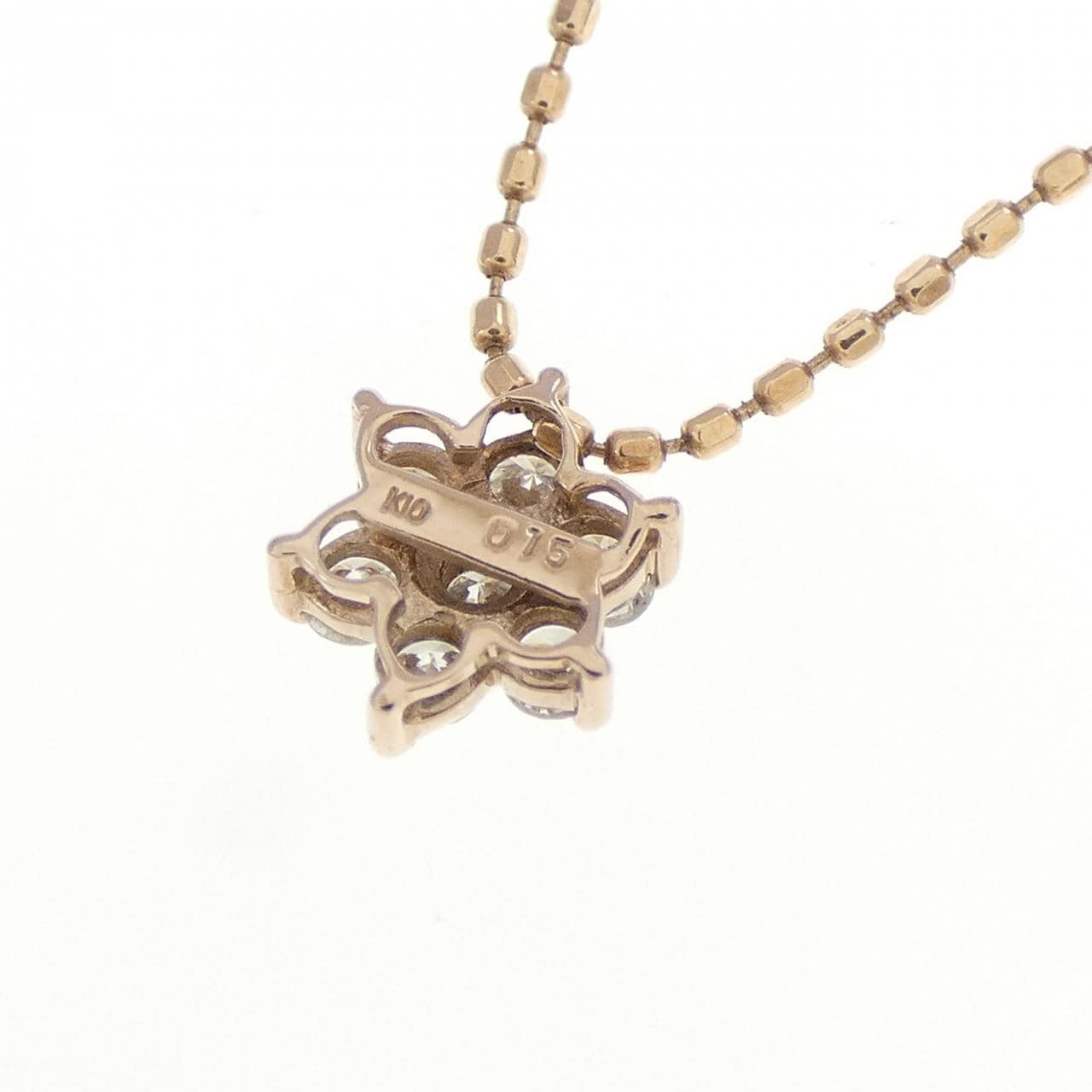 K10PG フラワー ダイヤモンド ネックレス 0.15CT