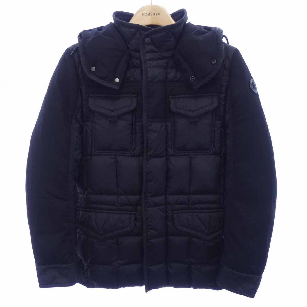 モンクレール MONCLER ダウンジャケット