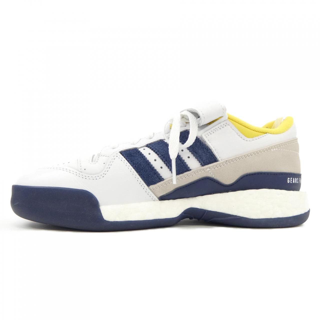アディダス ADIDAS スニーカー