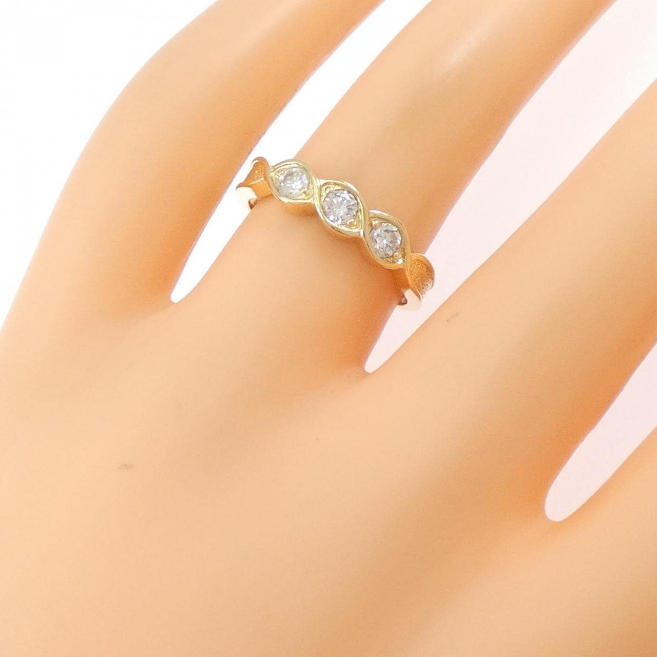 K18YG ダイヤモンド リング 0.30CT