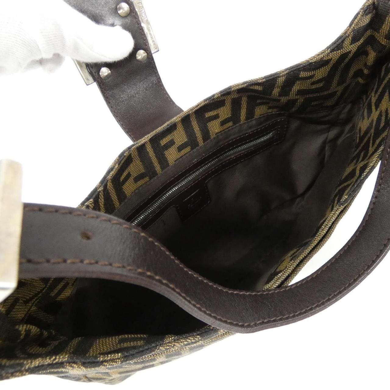 【ヴィンテージ】フェンディ 26569 ショルダーバッグ