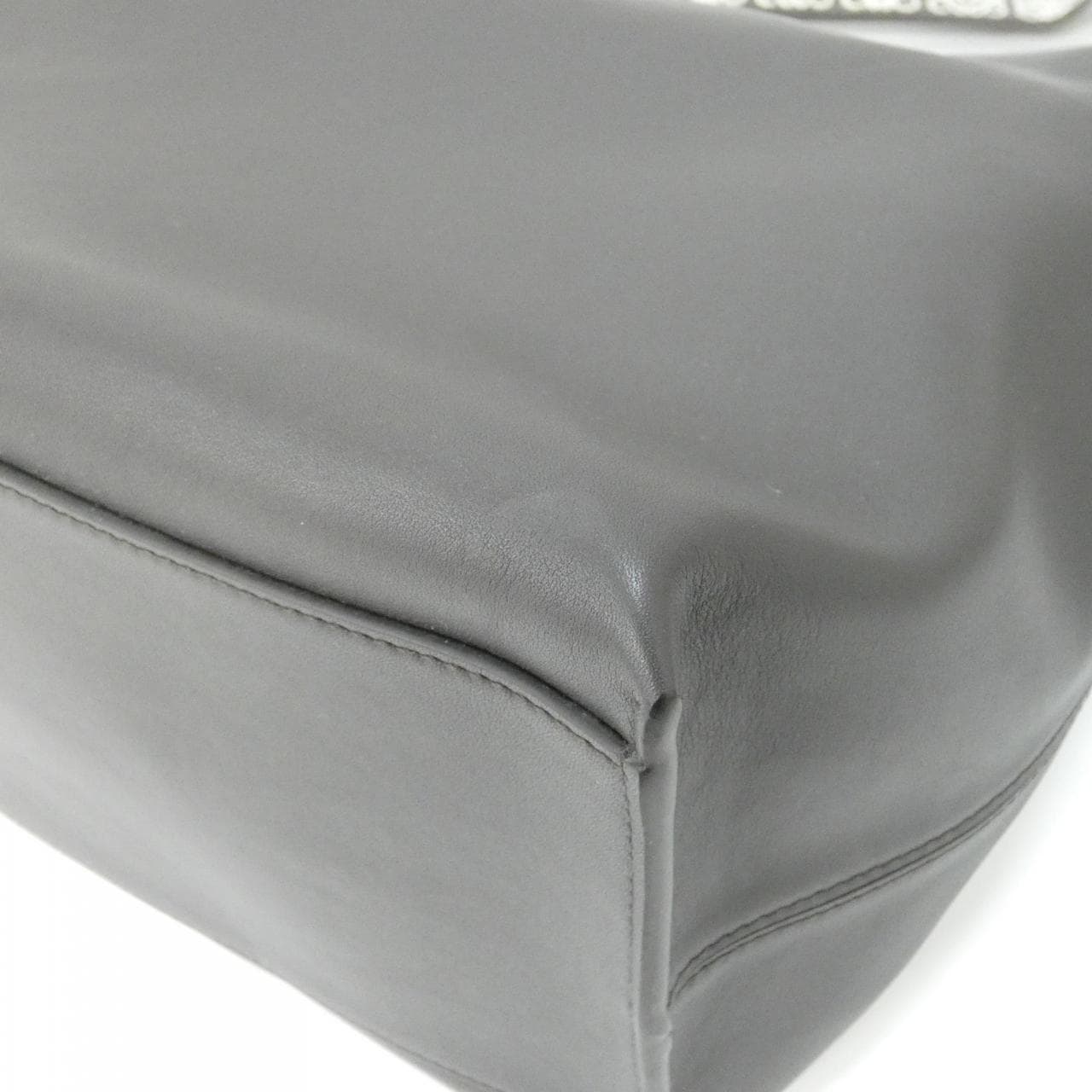 ロエベ キュービィ クロスボディ B906K70X13 ショルダーバッグ