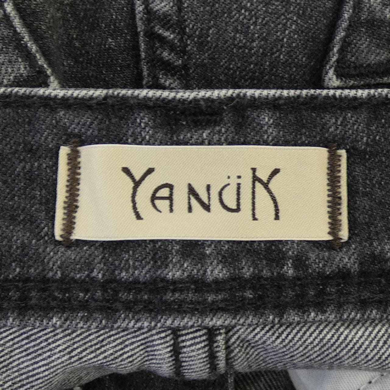 ヤヌーク YANUK 57142079 ジーンズ