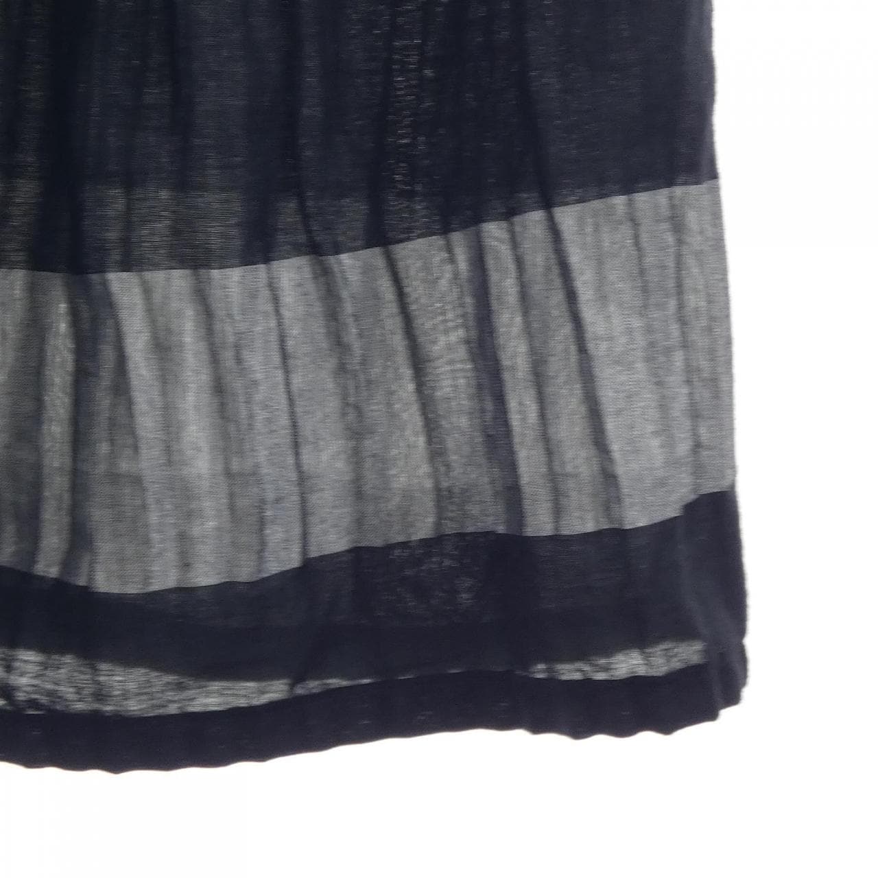 ミーイッセイミヤケ me ISSEY MIYAKE MI02FG301 スカート