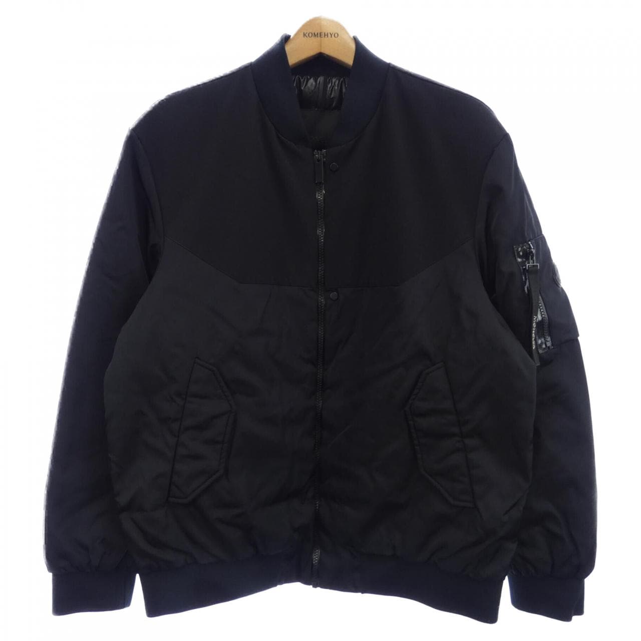 MONCLER蒙克勒羽绒服
