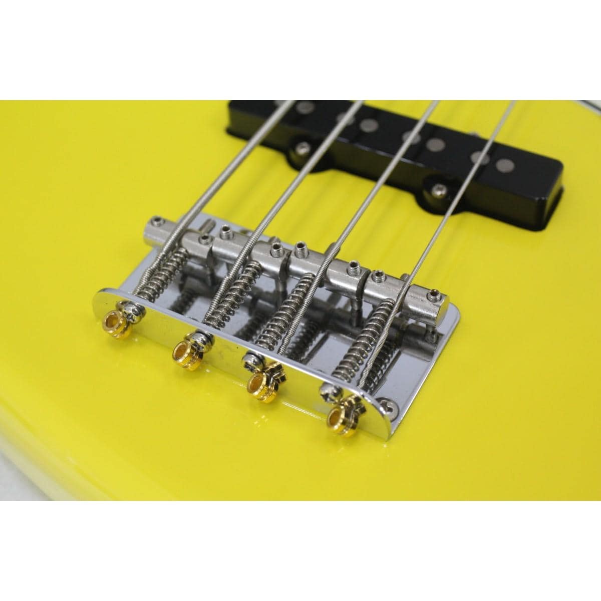 ＦＥＮＤＥＲ　　ＩＮＴＥＲＮＡＴＩＯＮＡＬ　ＣＯＬＯＲ　ＪＢ