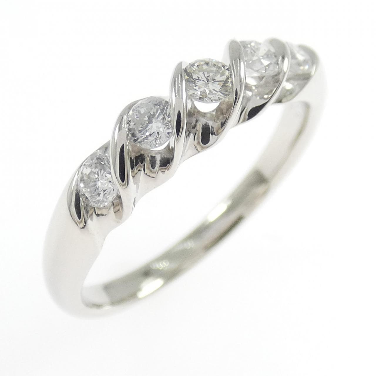 PT900 ダイヤモンド リング 0.32CT