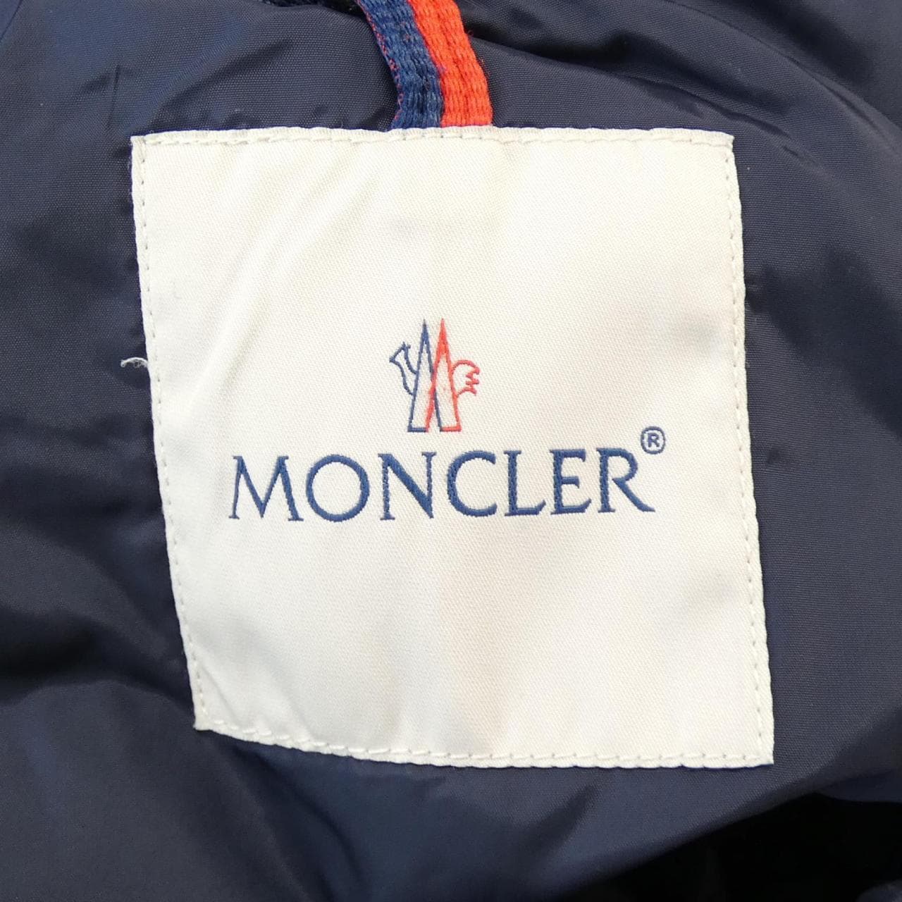 MONCLER蒙克勒羽绒服