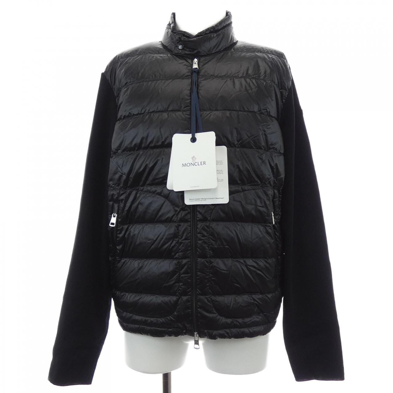 モンクレール MONCLER 10919B00016 M1131 ダウンジャケット