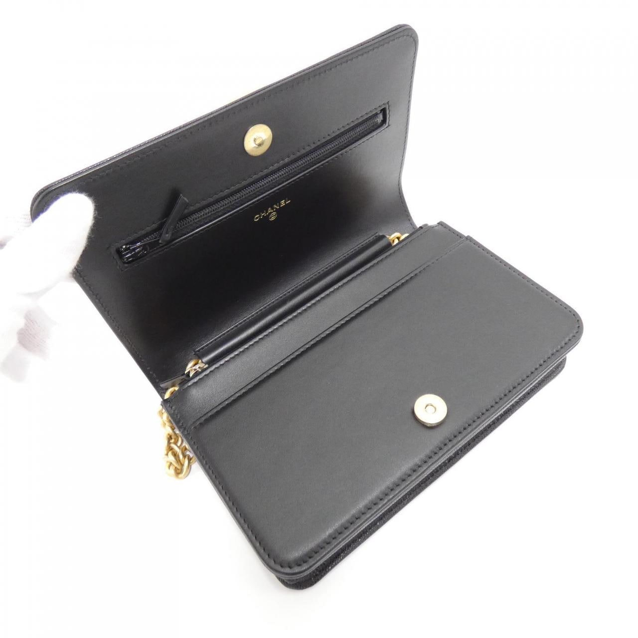 【未使用品】シャネル ボーイシャネル ライン AP1117 チェーンウォレット