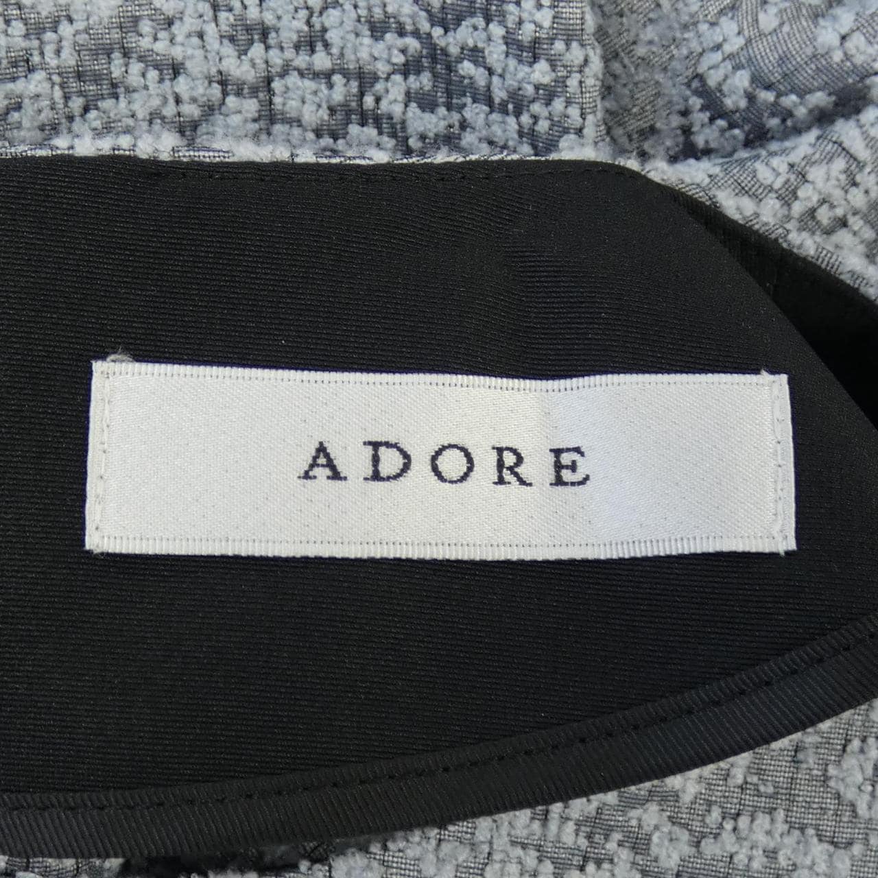 アドーア ADORE トップス