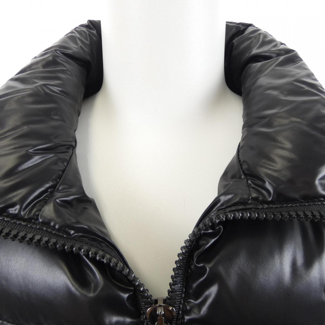 モンクレール MONCLER GHANY ダウンベスト