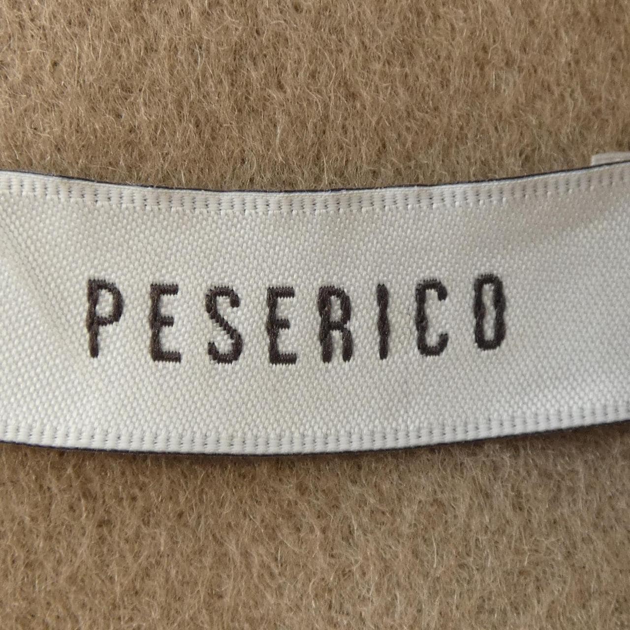 ペセリコ PESERICO コート