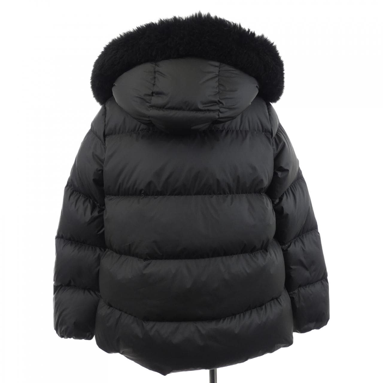 モンクレール MONCLER LAICHEFUR ダウンジャケット