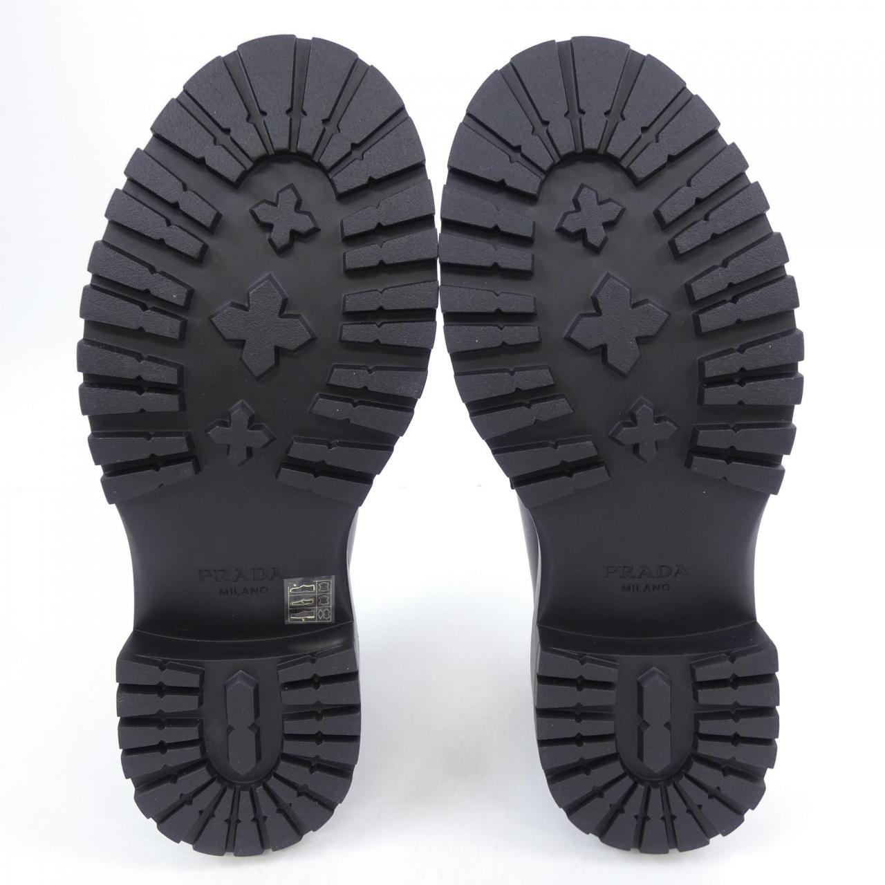 プラダ PRADA トライアングルロゴ レザーローファー 2DE148 シューズ
