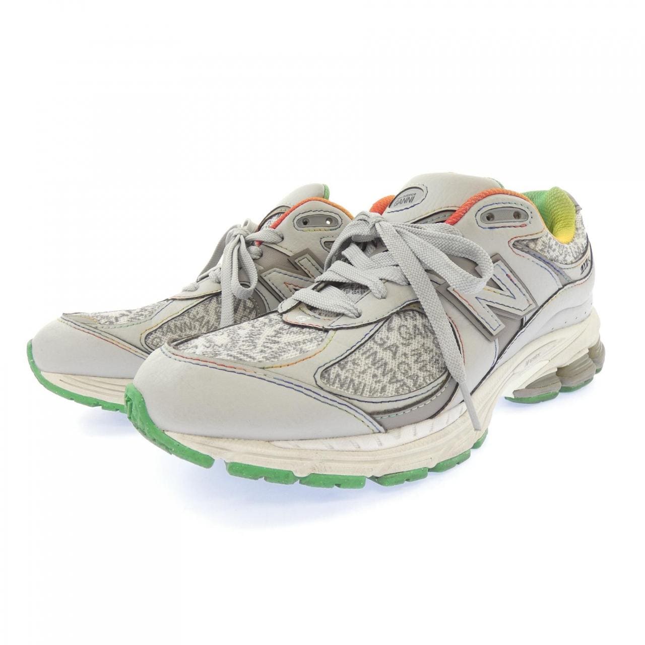 ニューバランス NEW BALANCE M2002RGD スニーカー