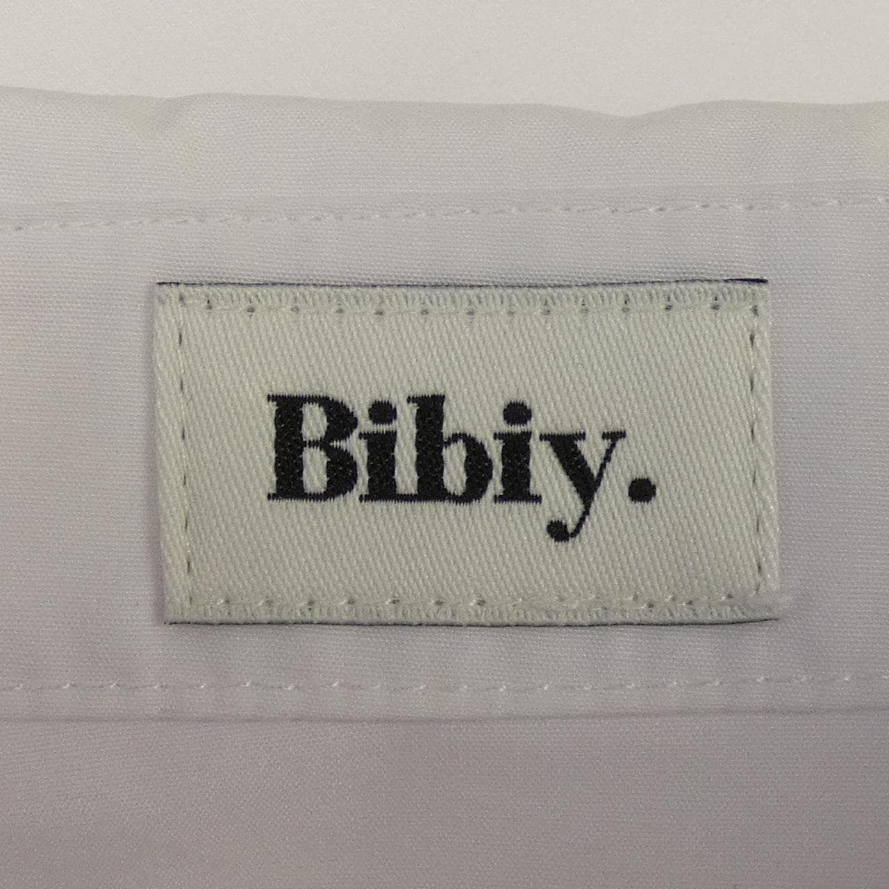 Bibiy. トップス