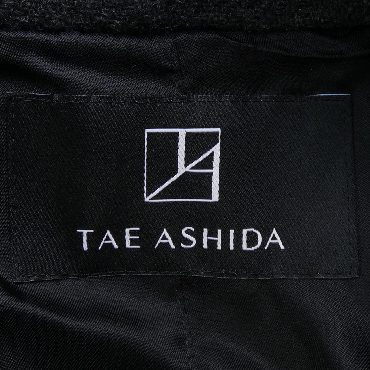 天丝TAE ASHIDA外套