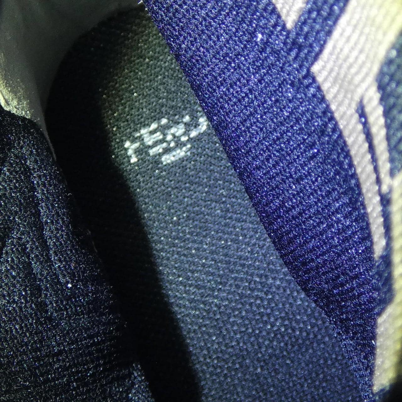 フェンディ FENDI スニーカー