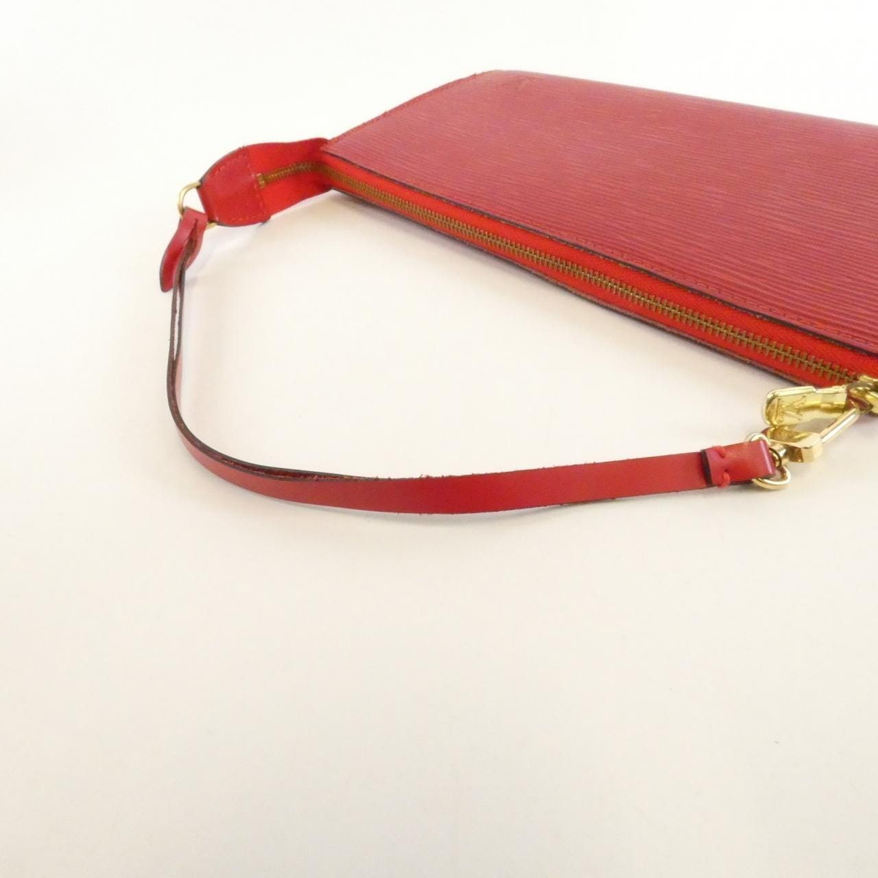 ルイヴィトン エピ ポシェット アクセソワール 24cm M52947 アクセサリーポーチ