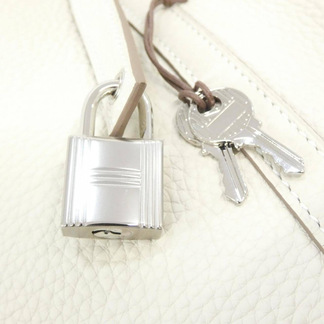 【未使用品】エルメス ピコタン ロック MM 060991CK バッグ