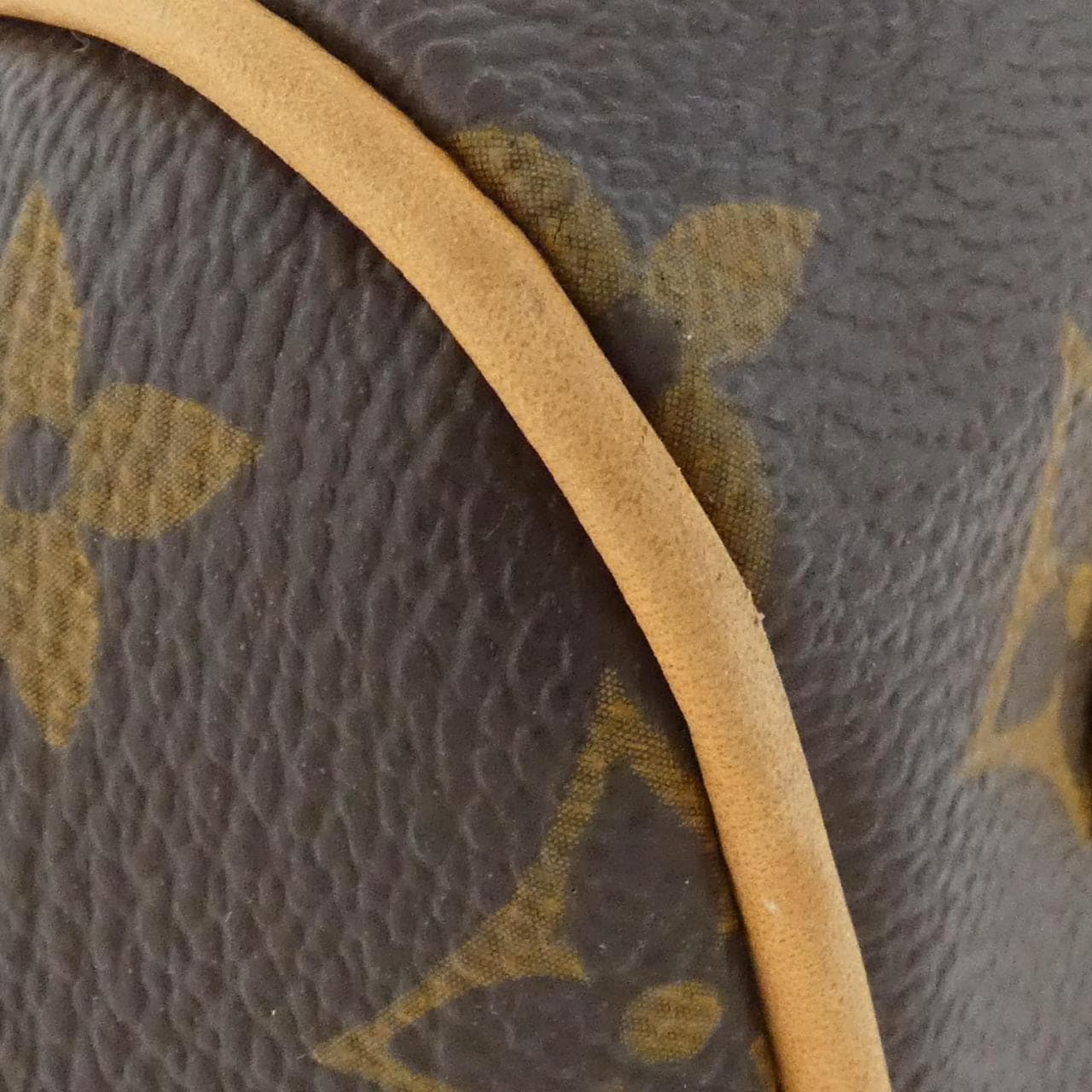 LOUIS VUITTON Monogram Tivoli PM M40143 包