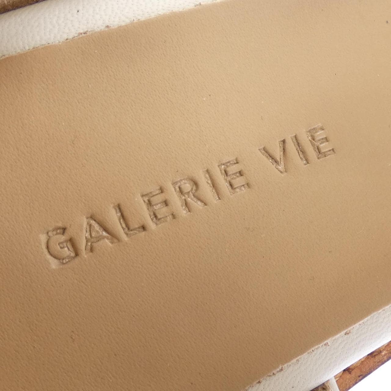 ギャルリーヴィー GALERIE VIE サンダル